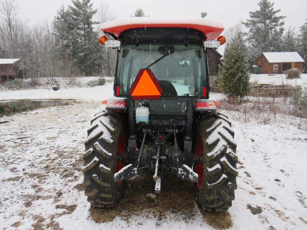 Kubota MX5400 4x4 Tractor w/ Loader
