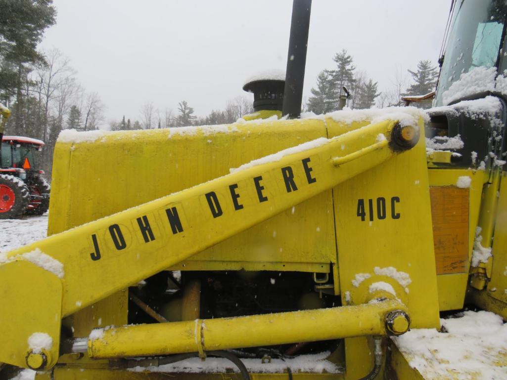 John Deere 410C Backhoe