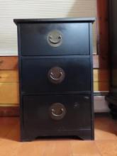 3-Drawer Stand