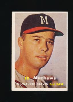 1957 Topps Baseball Card #250 Hall of Famer Ed Mathews Milwaukee Braves