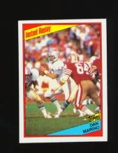 1984 Topps ROOKIE Football Card #124 Rookie Hall of Famer Dan Marino Miami