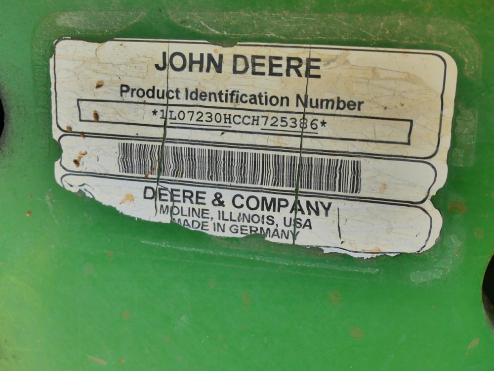 2012 John Deere 7230