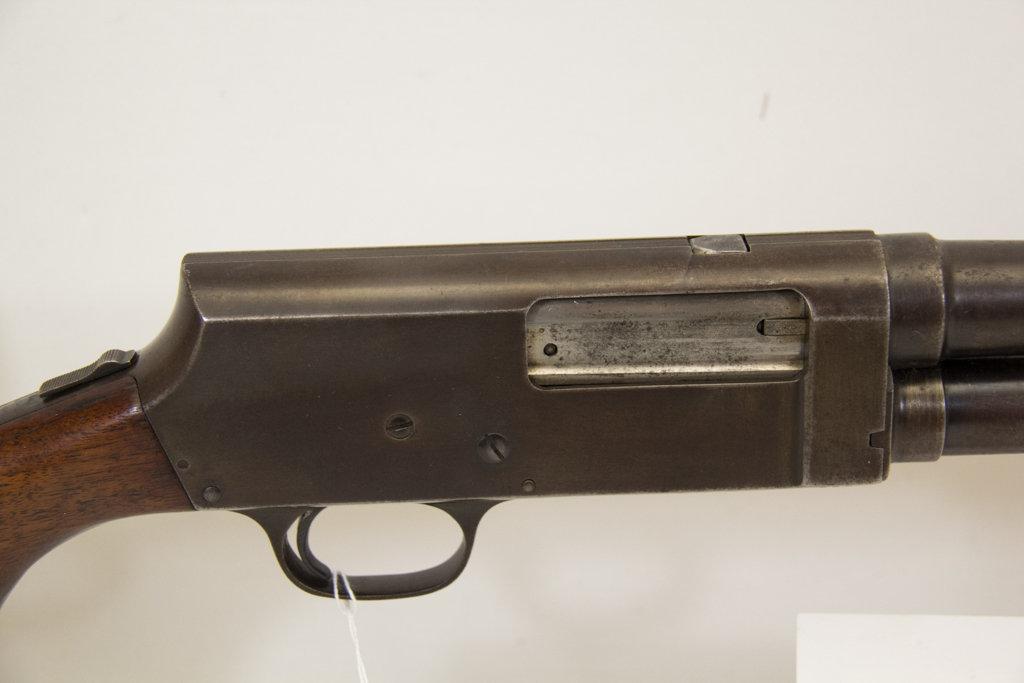 Stevens, Model 520-30 Pump Shotgun, 12 ga,