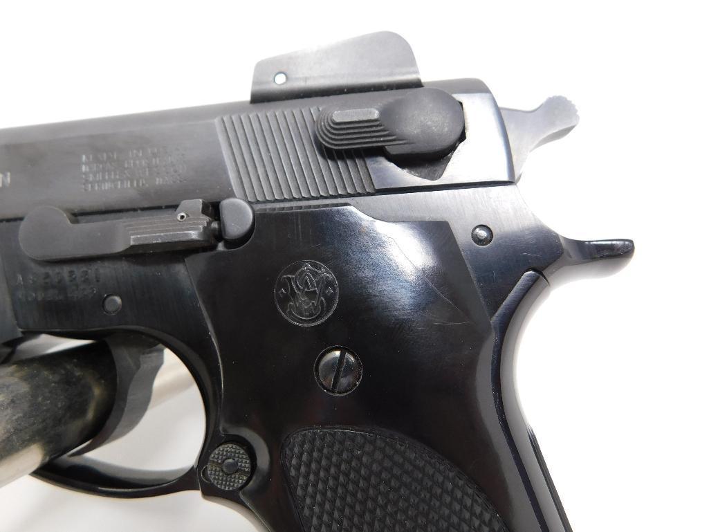 Smith and Wesson 459