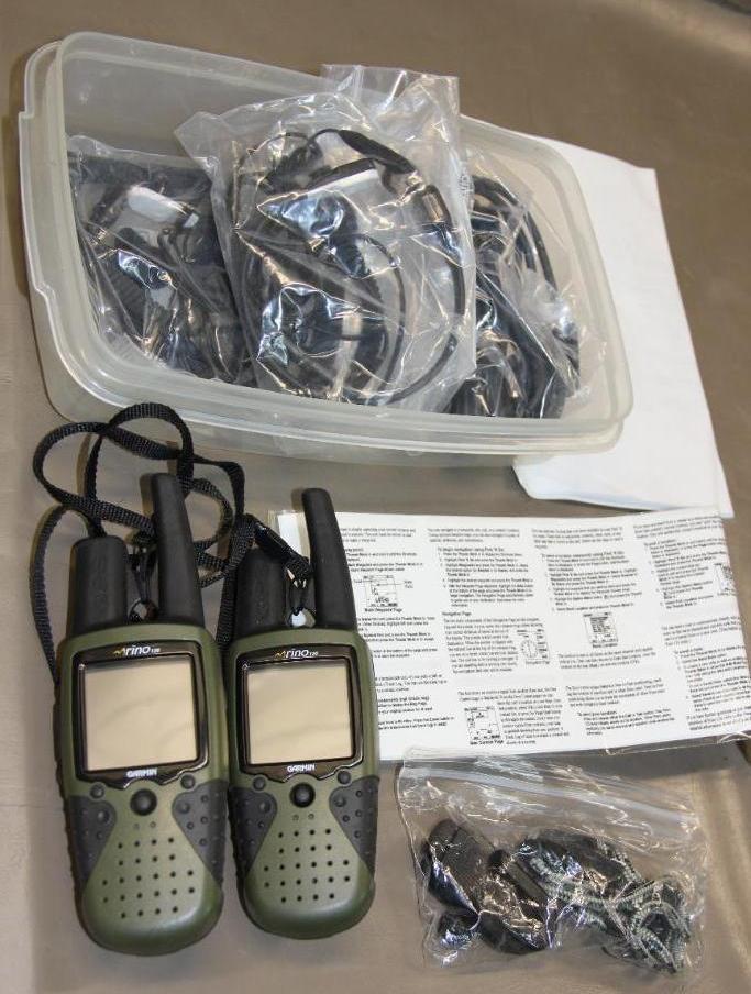 Garmin Rino 120 GPS Hand-Held Radio Set and Accessories
